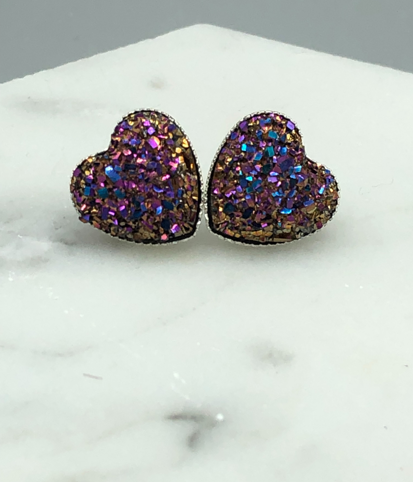xoxo valentine heart earrings - multi color druzy