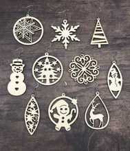 Load image into Gallery viewer, Winter Wood Earrings
