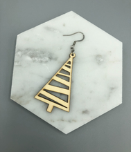 Load image into Gallery viewer, Winter Wood Earrings
